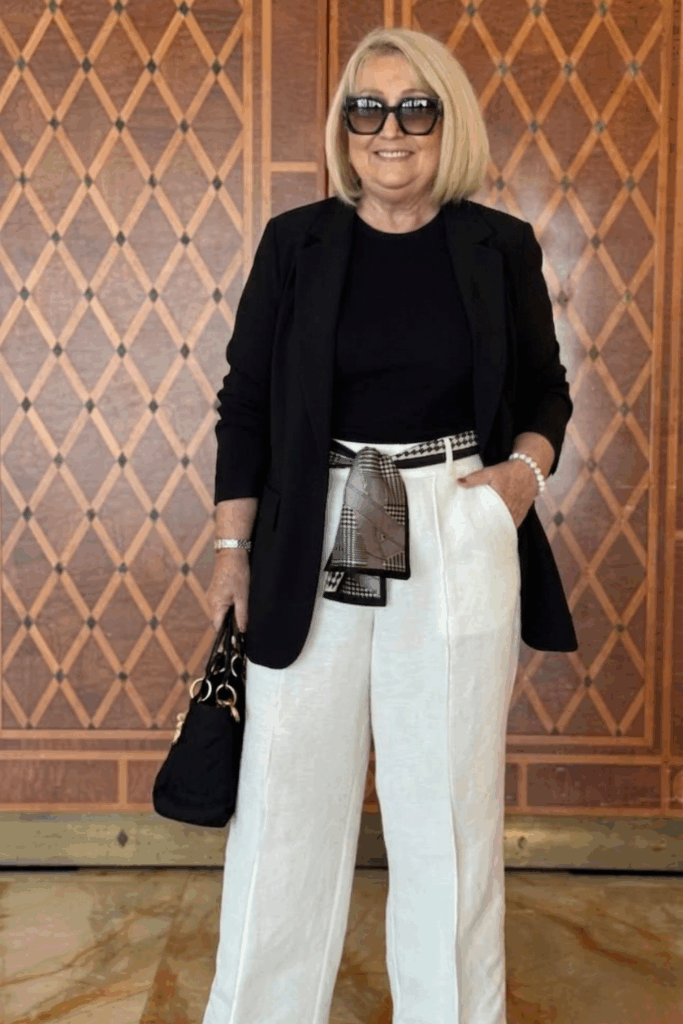 9 Unique Fashion Tips for an Old, Busty, Petite Woman Who Wants to Look Chic 9 Unique Fashion Tips for an Old, Busty, Petite Woman Who Wants to Look Chic