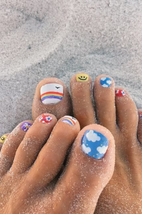 24 Cute Summer Toe Nails That Look Perfect in Sandals and Beach Photos 24 Cute Summer Toe Nails That Look Perfect in Sandals and Beach Photos