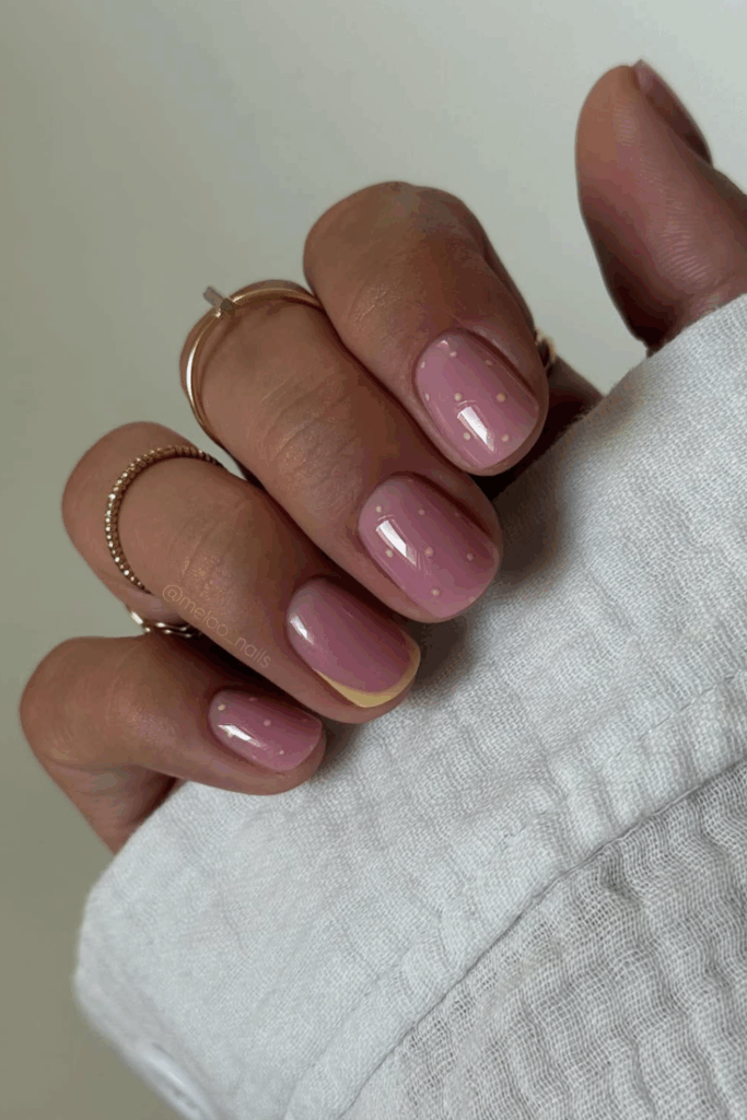 33 Classy Short Nail Ideas That Always Look Expensive 33 Classy Short Nail Ideas That Always Look Expensive