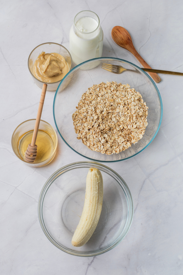 High-Protein No-Cook Peanut Butter Banana Overnight Oats That Keep You Full All Morning High-Protein No-Cook Peanut Butter Banana Overnight Oats That Keep You Full All Morning