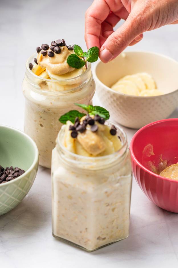 High-Protein No-Cook Peanut Butter Banana Overnight Oats That Keep You Full All Morning High-Protein No-Cook Peanut Butter Banana Overnight Oats That Keep You Full All Morning