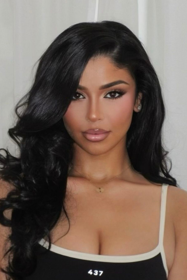 6 Chic Prom Makeup Trends for 2026 That Photograph Beautifully 6 Chic Prom Makeup Trends for 2026 That Photograph Beautifully