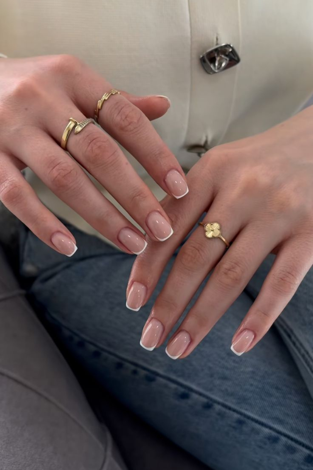 9 Chic Short Nail Trends 2026 That Look Clean and Expensive 9 Chic Short Nail Trends 2026 That Look Clean and Expensive
