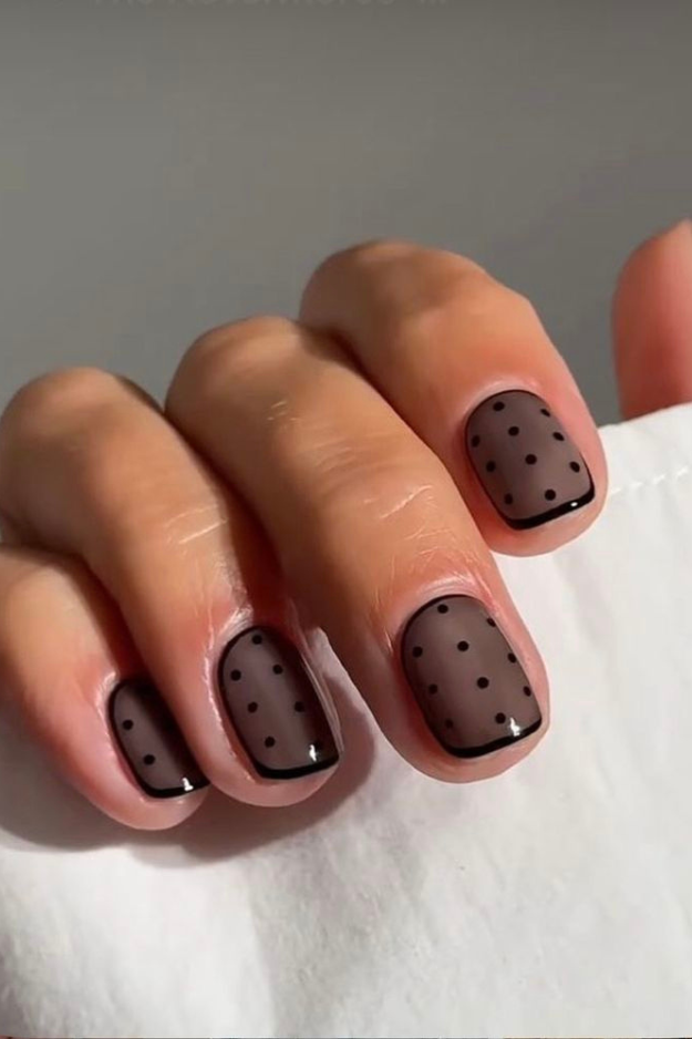 9 Chic Short Nail Trends 2026 That Look Clean and Expensive 9 Chic Short Nail Trends 2026 That Look Clean and Expensive