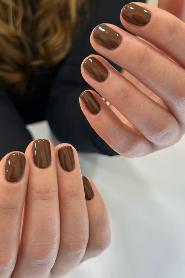 9 Chic Short Nail Trends 2026 That Look Clean and Expensive 9 Chic Short Nail Trends 2026 That Look Clean and Expensive