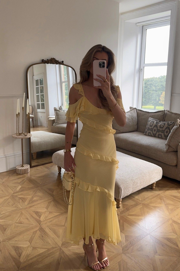 10 Wedding Guest Dress Trends 2026 That Make Last Year’s Styles Look Dated