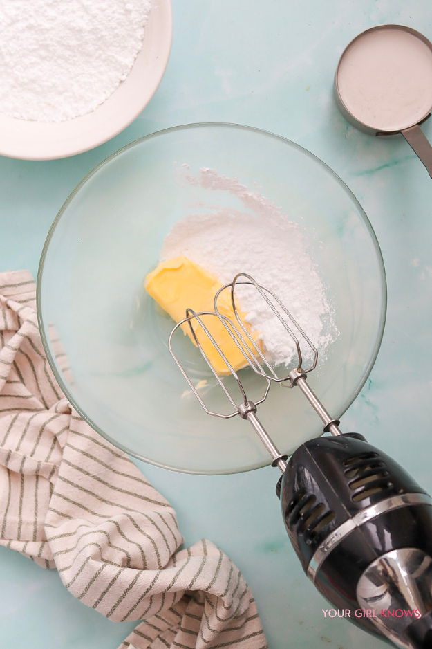 Super Moist and Fluffy Coconut Cake Recipe That Melts in Your Mouth in Seconds Super Moist and Fluffy Coconut Cake Recipe That Melts in Your Mouth in Seconds