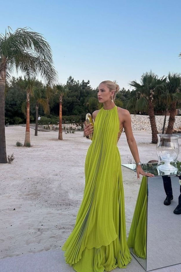 9 Dress Trends for 2026 That Fashion Girls Won’t Shut Up About