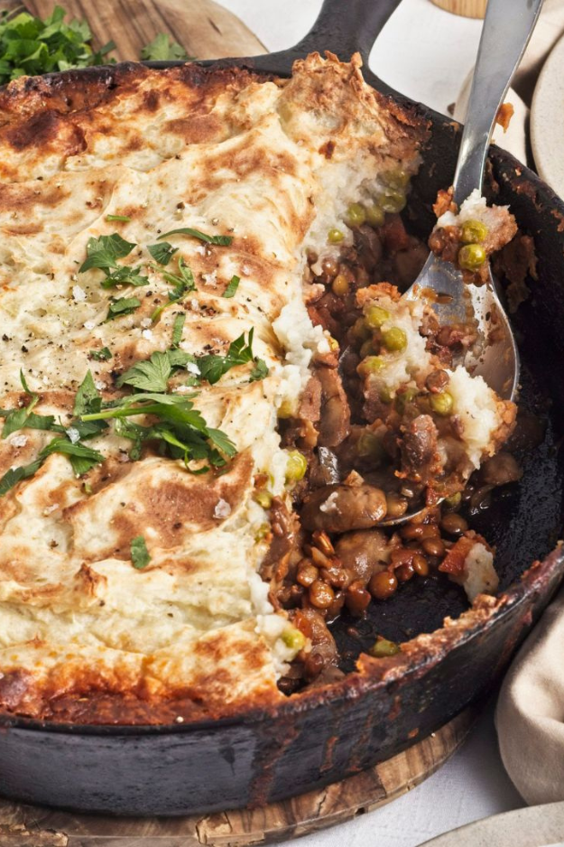 19 Crave-Worthy Meatless Dinners Even Meat Lovers Will Devour 19 Crave-Worthy Meatless Dinners Even Meat Lovers Will Devour