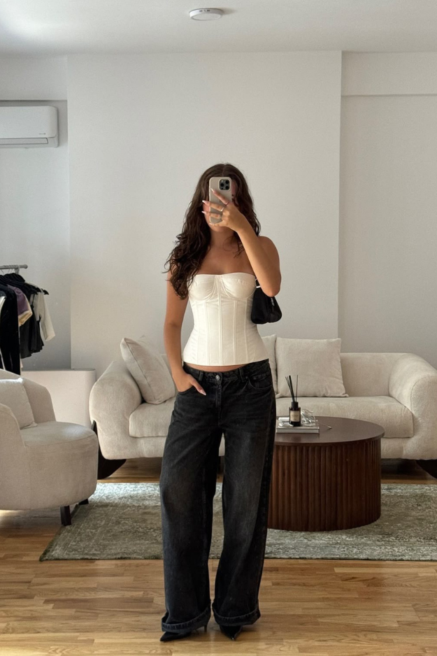 12 Tops Trends for 2026 That Separate the Trendsetters From the Followers 12 Tops Trends for 2026 That Separate the Trendsetters From the Followers