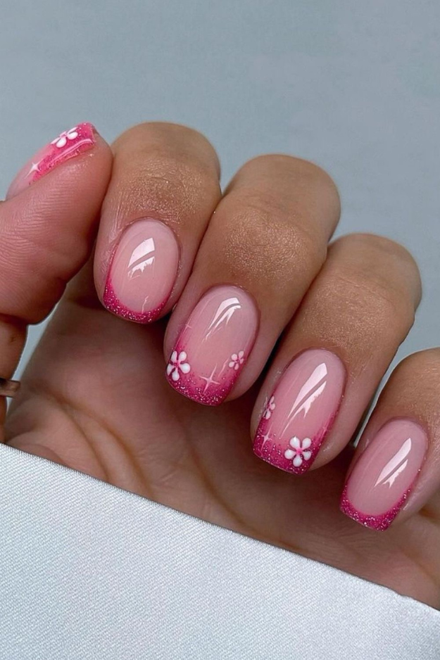 24 Pink Summer Nails That Feel Like Pool Days, Iced Drinks, and Golden Hour 24 Pink Summer Nails That Feel Like Pool Days, Iced Drinks, and Golden Hour