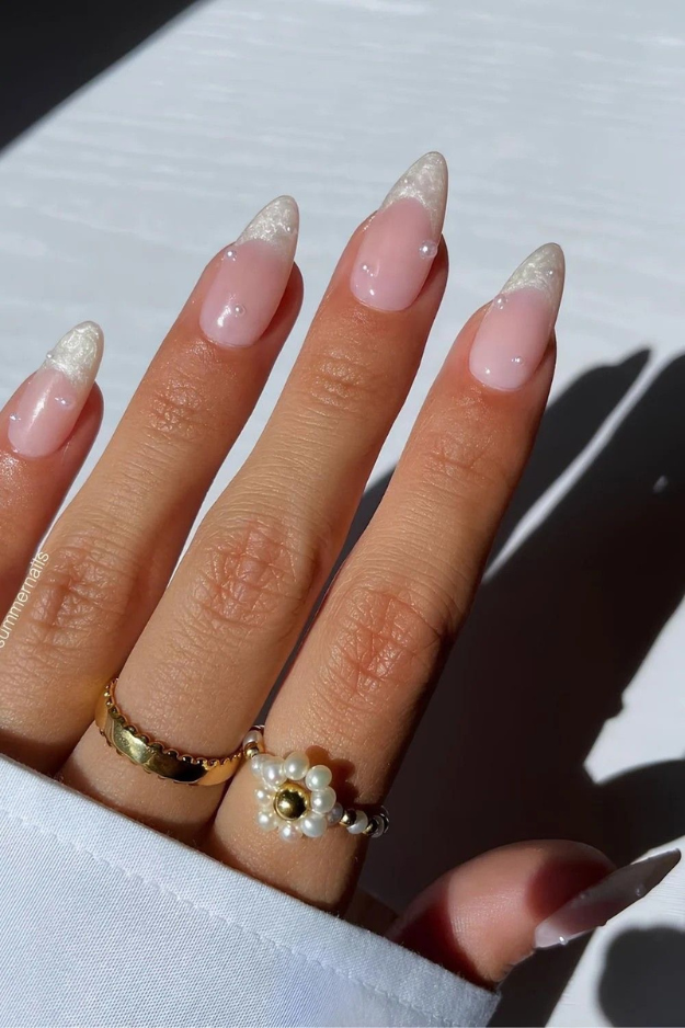 17 Classy Engagement Nails That Feel Elegant, Timeless, and Just a Little Bit Special 17 Classy Engagement Nails That Feel Elegant, Timeless, and Just a Little Bit Special