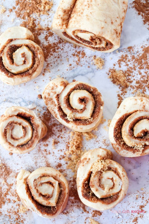 Easy Homemade Cinnamon Rolls That Taste Better Than a Bakery Easy Homemade Cinnamon Rolls That Taste Better Than a Bakery