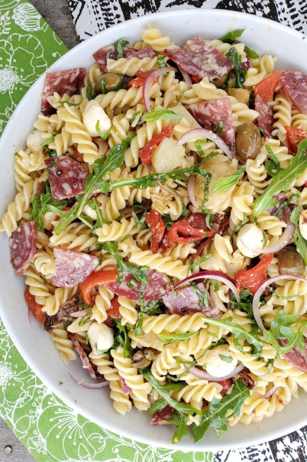 24 Mediterranean Salads Packed With Bright Flavors, Crisp Veggies, and Zero Sad Bites 24 Mediterranean Salads Packed With Bright Flavors, Crisp Veggies, and Zero Sad Bites