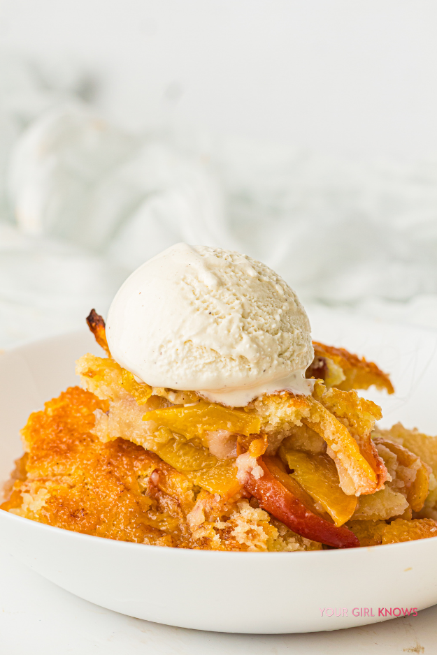 This Buttery Peach Cobbler Has the Internet Completely Obsessed This Buttery Peach Cobbler Has the Internet Completely Obsessed