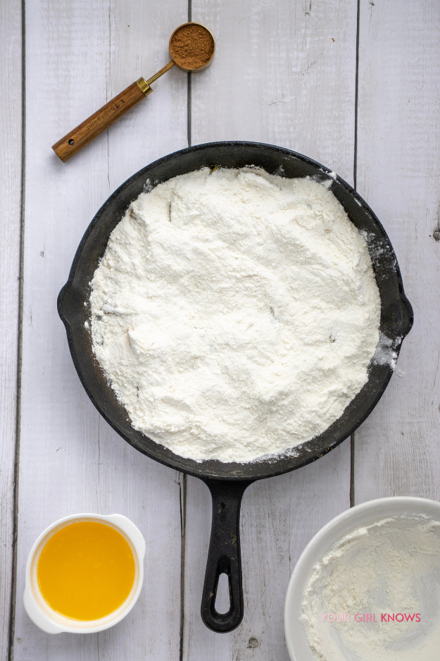 Skillet Peach Dump Cake That’s Buttery, Golden, and Ridiculously Easy to Make Skillet Peach Dump Cake That’s Buttery, Golden, and Ridiculously Easy to Make
