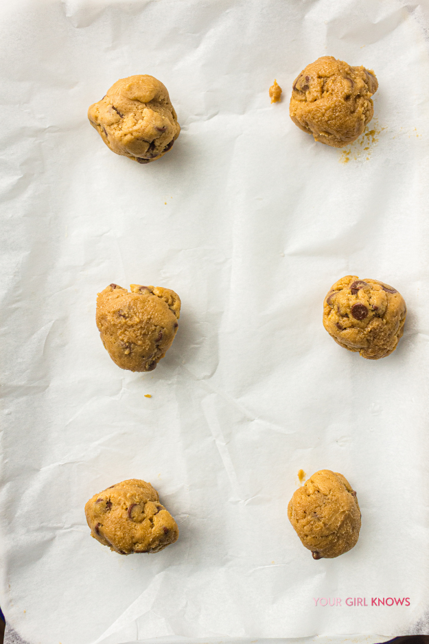 Soft & Chewy Sourdough Chocolate Chip Cookies Using Sourdough Discard Soft & Chewy Sourdough Chocolate Chip Cookies Using Sourdough Discard