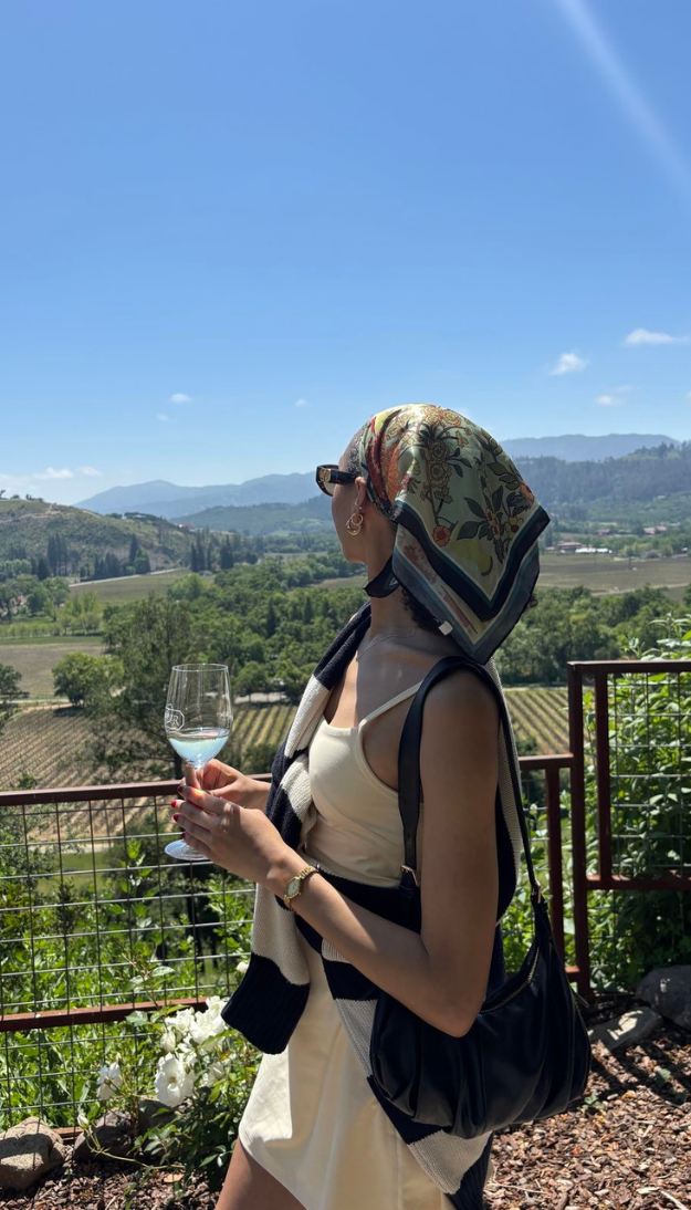 24 Cute Summer Winery Outfits Perfect for Picnics, Rosé, and Golden Hour Views 24 Cute Summer Winery Outfits Perfect for Picnics, Rosé, and Golden Hour Views