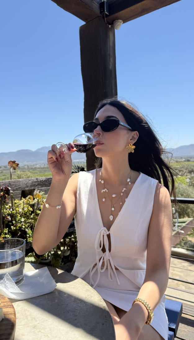 24 Cute Summer Winery Outfits Perfect for Picnics, Rosé, and Golden Hour Views 24 Cute Summer Winery Outfits Perfect for Picnics, Rosé, and Golden Hour Views