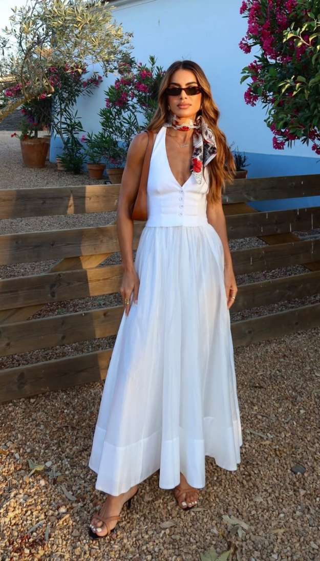 24 Cute Summer Winery Outfits Perfect for Picnics, Rosé, and Golden Hour Views 24 Cute Summer Winery Outfits Perfect for Picnics, Rosé, and Golden Hour Views