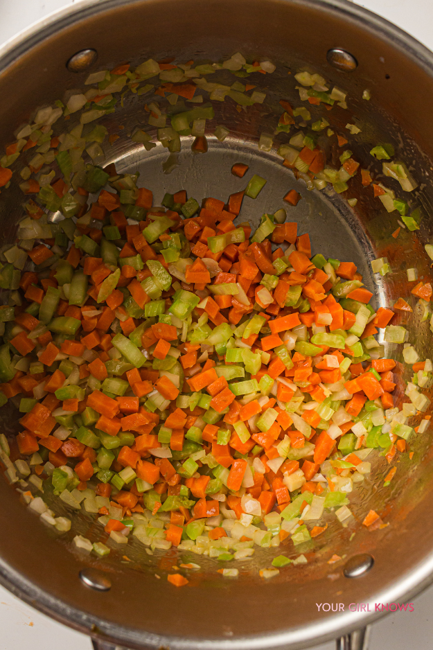 One Bite of This Creamy Chicken Pot Pie and You’ll See Why Everyone Loves It One Bite of This Creamy Chicken Pot Pie and You’ll See Why Everyone Loves It