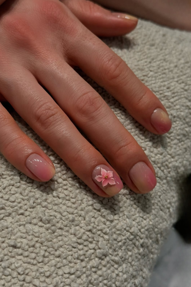 28 Short Summer Nails That Prove You Don’t Need Length to Look Cute 28 Short Summer Nails That Prove You Don’t Need Length to Look Cute
