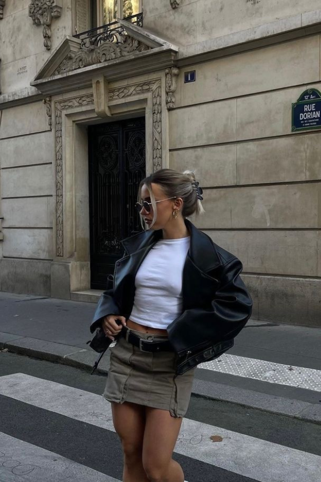 14 Cargo Skirt Outfits That Actually Make This Trend Work 14 Cargo Skirt Outfits That Actually Make This Trend Work
