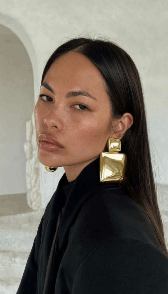 14 Chicest Earring Trends Taking Over 2026 (And How to Wear Them) 14 Chicest Earring Trends Taking Over 2026 (And How to Wear Them)