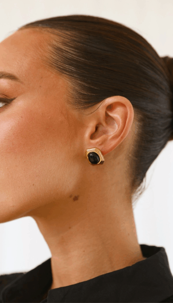 14 Chicest Earring Trends Taking Over 2026 (And How to Wear Them) 14 Chicest Earring Trends Taking Over 2026 (And How to Wear Them)