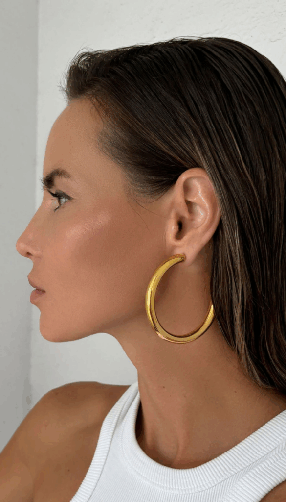 14 Chicest Earring Trends Taking Over 2026 (And How to Wear Them) 14 Chicest Earring Trends Taking Over 2026 (And How to Wear Them)