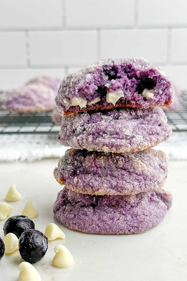 40 Berry Dessert Recipes That Melt in Your Mouth and Leave You Wanting Another Bite 40 Berry Dessert Recipes That Melt in Your Mouth and Leave You Wanting Another Bite