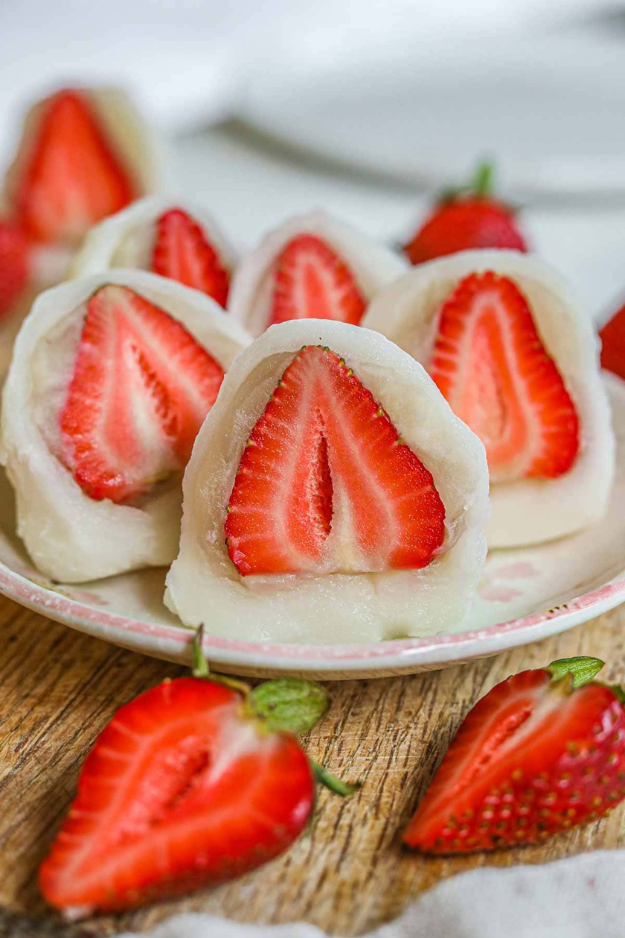 40 Berry Dessert Recipes That Melt in Your Mouth and Leave You Wanting Another Bite 40 Berry Dessert Recipes That Melt in Your Mouth and Leave You Wanting Another Bite