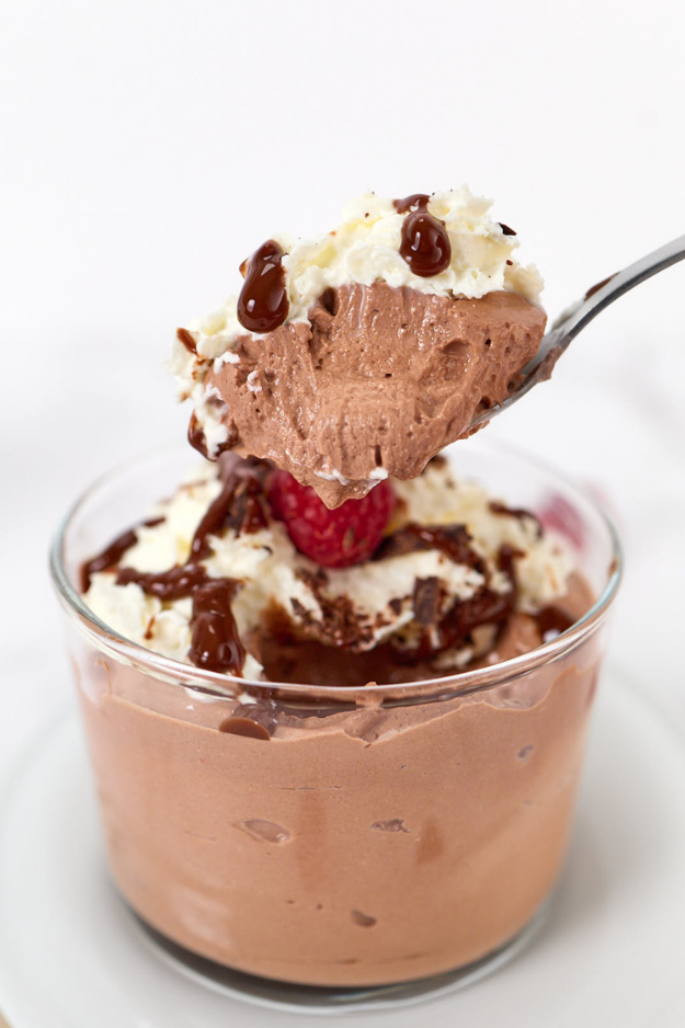 30 Rich & Utterly Irresistible Chocolate Desserts That Instantly Fix a Bad Day Fast 30 Rich & Utterly Irresistible Chocolate Desserts That Instantly Fix a Bad Day Fast