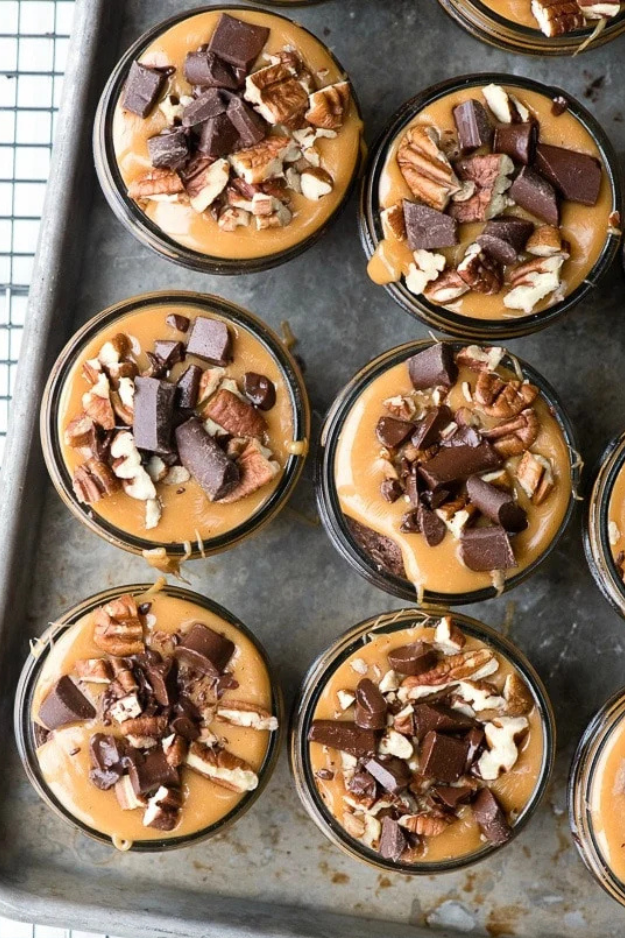 30 Rich & Utterly Irresistible Chocolate Desserts That Instantly Fix a Bad Day Fast 30 Rich & Utterly Irresistible Chocolate Desserts That Instantly Fix a Bad Day Fast