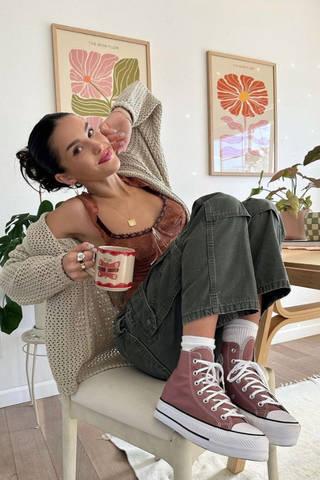 18 Converse Outfits You Can Wear on Repeat Without Getting Bored 18 Converse Outfits You Can Wear on Repeat Without Getting Bored