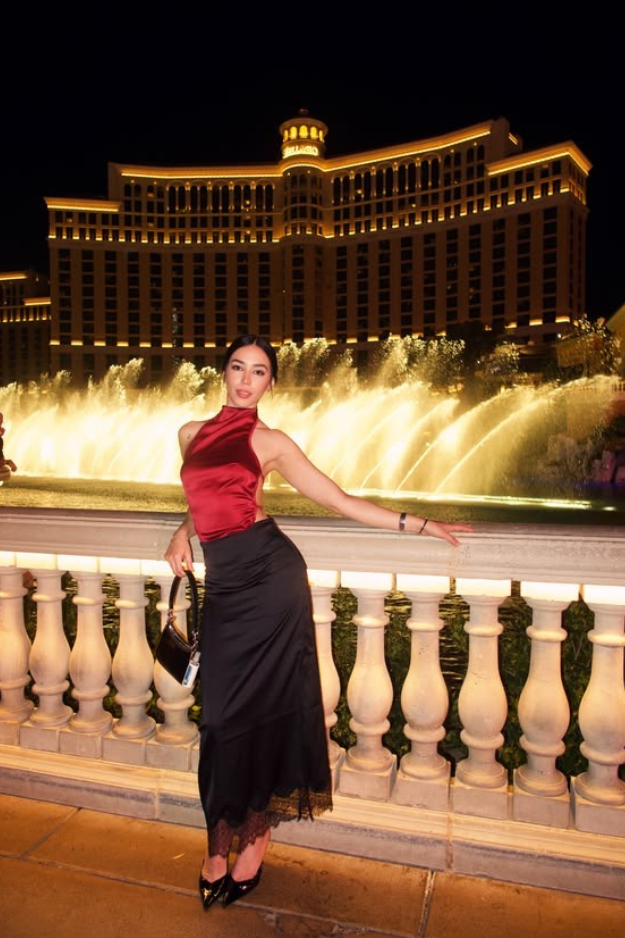 23 Hot-Girl Las Vegas Outfits Made for Rooftops, Casinos, and Late Nights 23 Hot-Girl Las Vegas Outfits Made for Rooftops, Casinos, and Late Nights