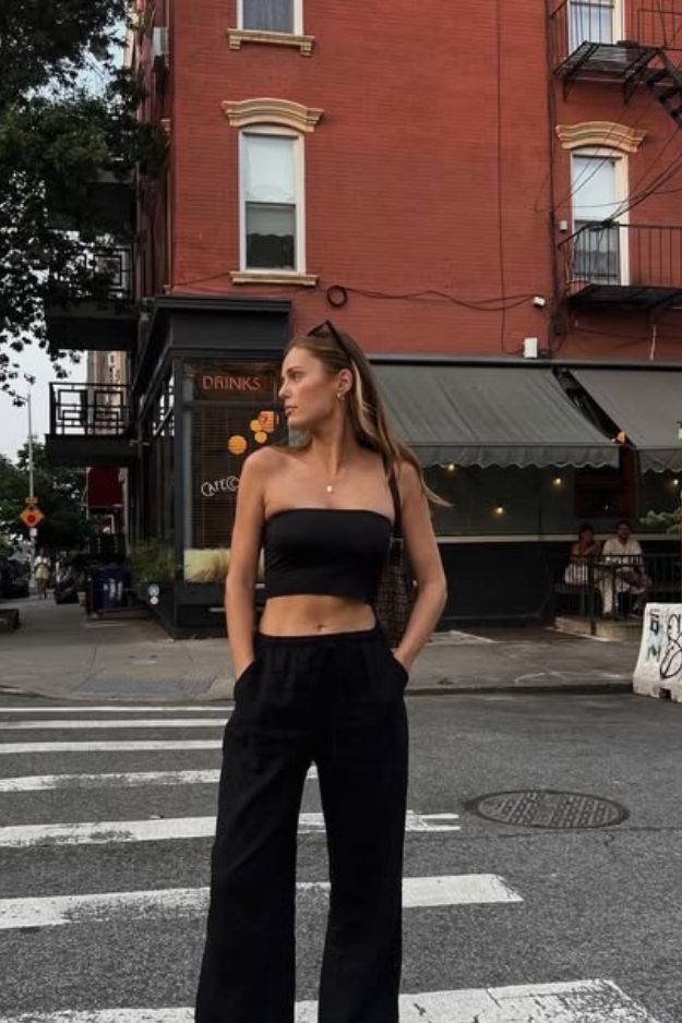 34 NYC Summer Outfits That Keep You Cool Without Killing the Outfit 34 NYC Summer Outfits That Keep You Cool Without Killing the Outfit