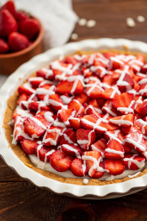 26 Strawberry Desserts That Are Almost Too Pretty to Eat (Almost) 26 Strawberry Desserts That Are Almost Too Pretty to Eat (Almost)