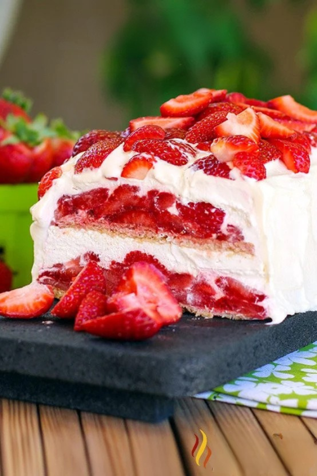 26 Strawberry Desserts That Are Almost Too Pretty to Eat (Almost) 26 Strawberry Desserts That Are Almost Too Pretty to Eat (Almost)