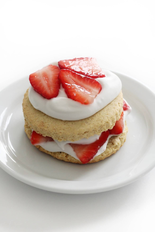 26 Strawberry Desserts That Are Almost Too Pretty to Eat (Almost) 26 Strawberry Desserts That Are Almost Too Pretty to Eat (Almost)