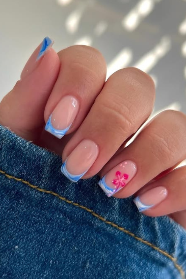 23 Cute Summer French Tips With Tiny Details That Make Them Low-Key Addictive 23 Cute Summer French Tips With Tiny Details That Make Them Low-Key Addictive
