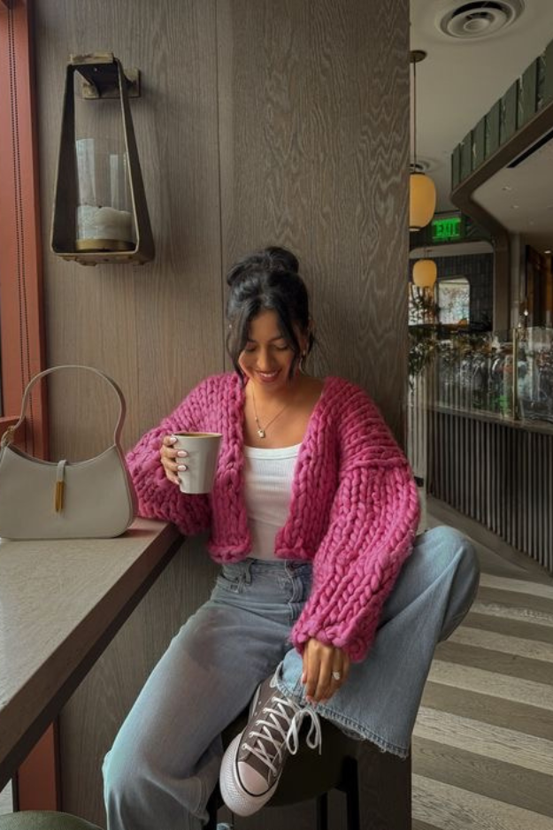 22 Wide Leg Jeans Outfits That Make You Look Instantly Cooler Without Trying 22 Wide Leg Jeans Outfits That Make You Look Instantly Cooler Without Trying