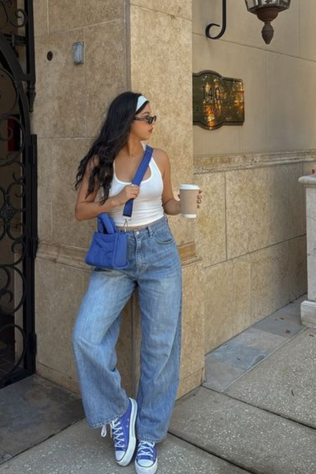 22 Wide Leg Jeans Outfits That Make You Look Instantly Cooler Without Trying 22 Wide Leg Jeans Outfits That Make You Look Instantly Cooler Without Trying
