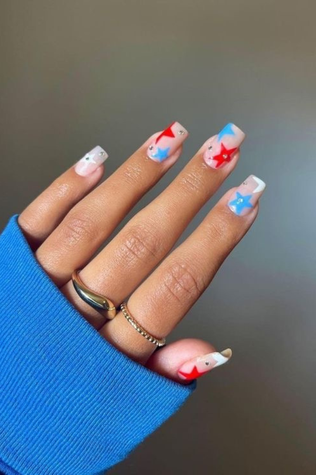 27 Cute 4th of July Nail ideas That Were Basically Made for Fireworks Photos 27 Cute 4th of July Nail ideas That Were Basically Made for Fireworks Photos