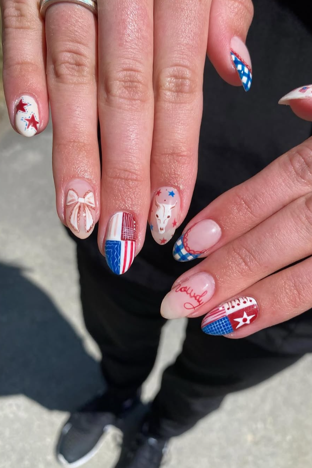 27 Cute 4th of July Nail ideas That Were Basically Made for Fireworks Photos 27 Cute 4th of July Nail ideas That Were Basically Made for Fireworks Photos