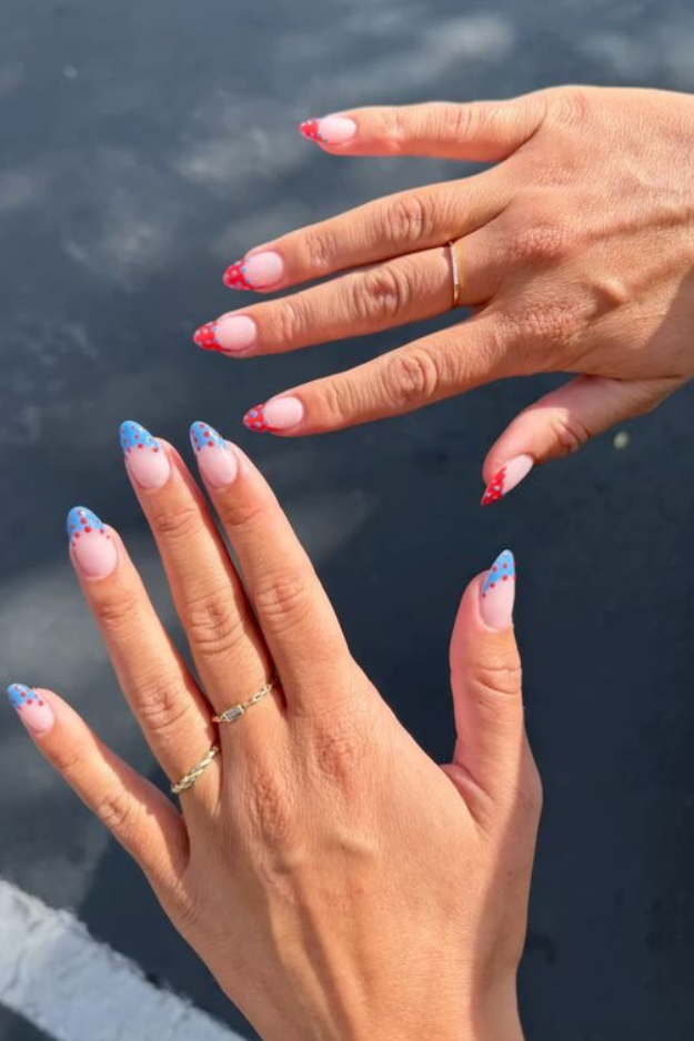 27 Cute 4th of July Nail ideas That Were Basically Made for Fireworks Photos 27 Cute 4th of July Nail ideas That Were Basically Made for Fireworks Photos