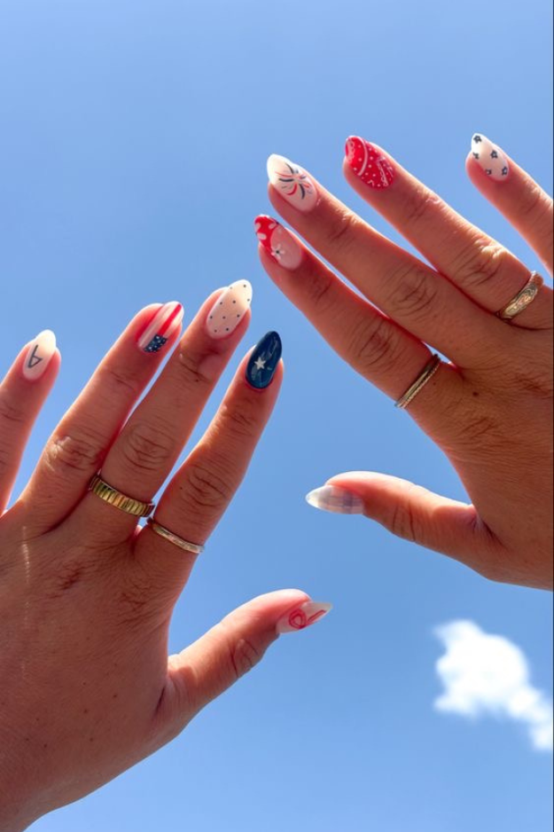 27 Cute 4th of July Nail ideas That Were Basically Made for Fireworks Photos 27 Cute 4th of July Nail ideas That Were Basically Made for Fireworks Photos