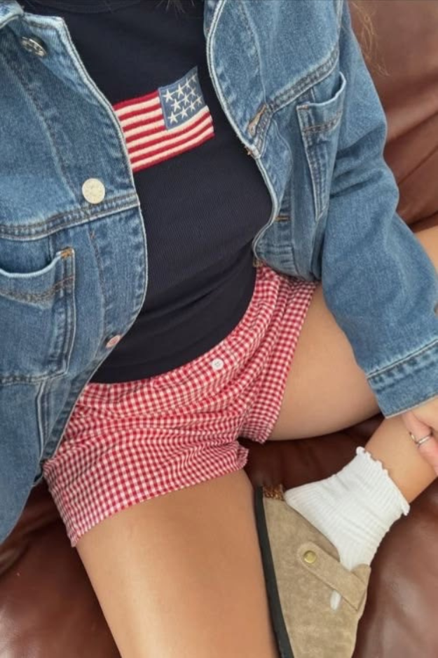 27 Hot-Girl 4th of July Outfits Made for Fireworks, Rooftops, and Summer Nights 27 Hot-Girl 4th of July Outfits Made for Fireworks, Rooftops, and Summer Nights