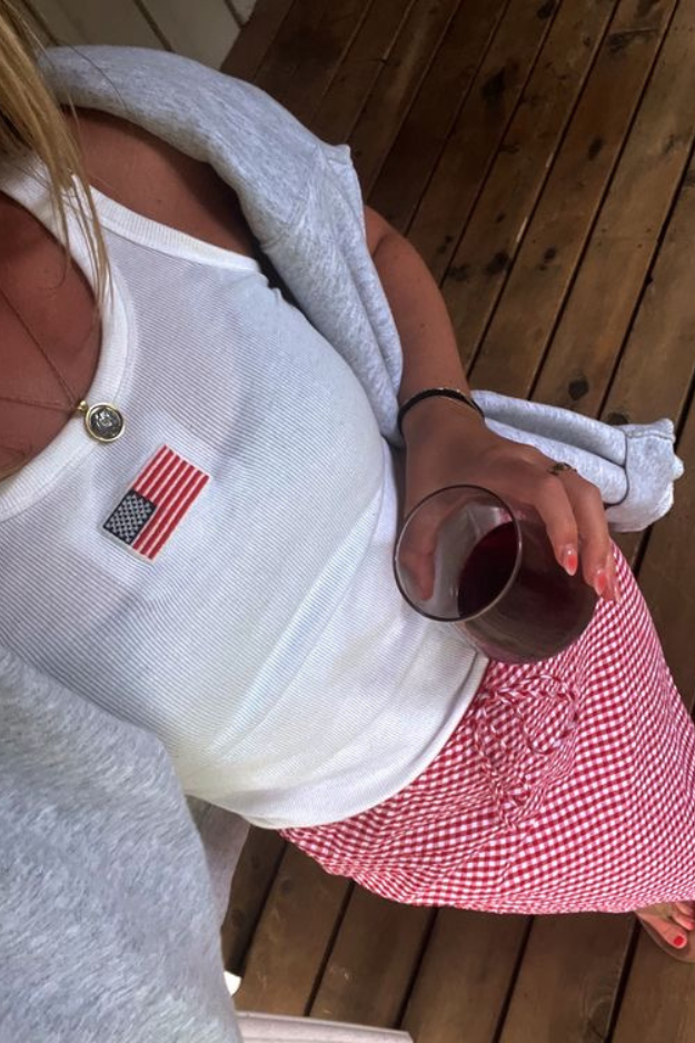 27 Hot-Girl 4th of July Outfits Made for Fireworks, Rooftops, and Summer Nights 27 Hot-Girl 4th of July Outfits Made for Fireworks, Rooftops, and Summer Nights