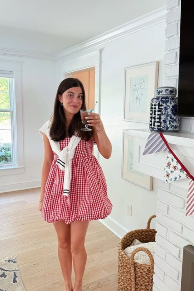 27 Hot-Girl 4th of July Outfits Made for Fireworks, Rooftops, and Summer Nights 27 Hot-Girl 4th of July Outfits Made for Fireworks, Rooftops, and Summer Nights